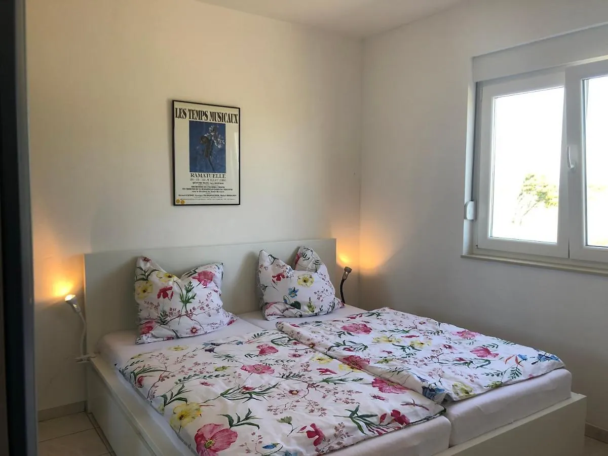Viric Ds - Ferienhaus Vir - 35M Vom Meer 0*,  Croatia